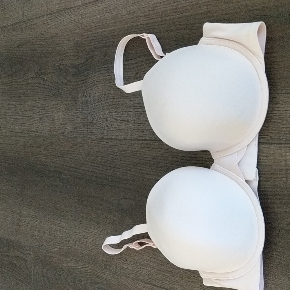 Calvin Klein Perfectly Fit Lightly Lined T-shirt Bra Womens 36D Light Pink NEW